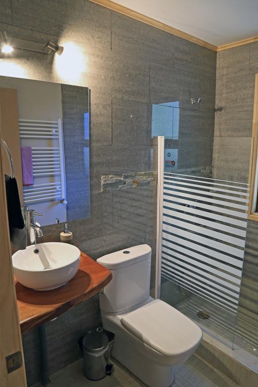 Cabanas Bosques De Loncotraro Hotel บียารีกา ภายนอก รูปภาพ